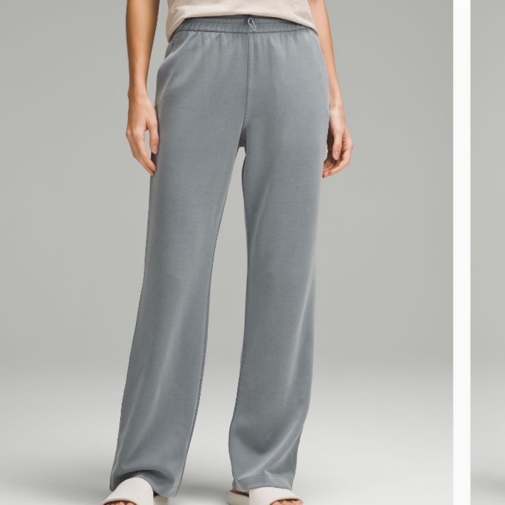 lululemon softreme high-rise pant- Belgian blue